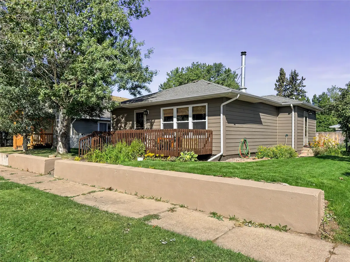 137 4th Avenue S, Belt, MT 59412 - #1