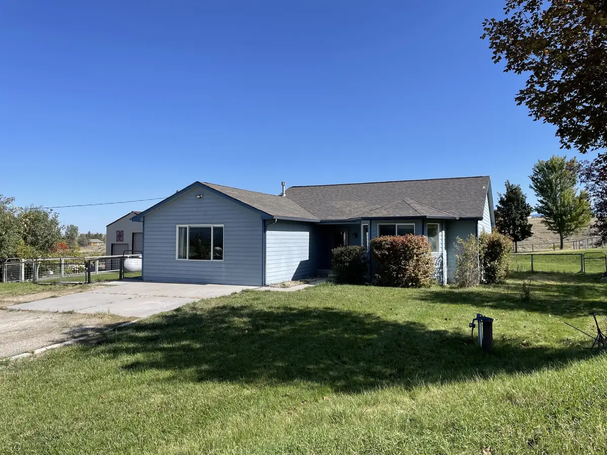 2344 Old West Trail, Corvallis, MT 59828 - #1