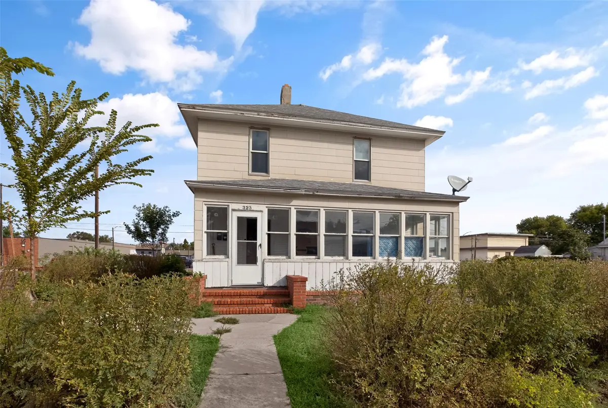 323 1st Avenue Sw, Great Falls, MT 59404 - #1