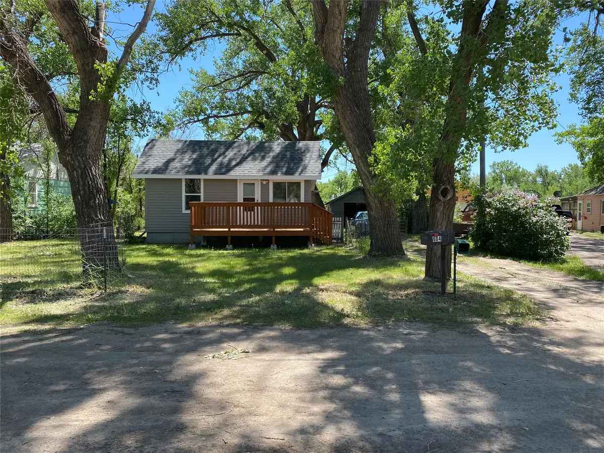 604 5th Street N, Havre, MT 59501 - #1