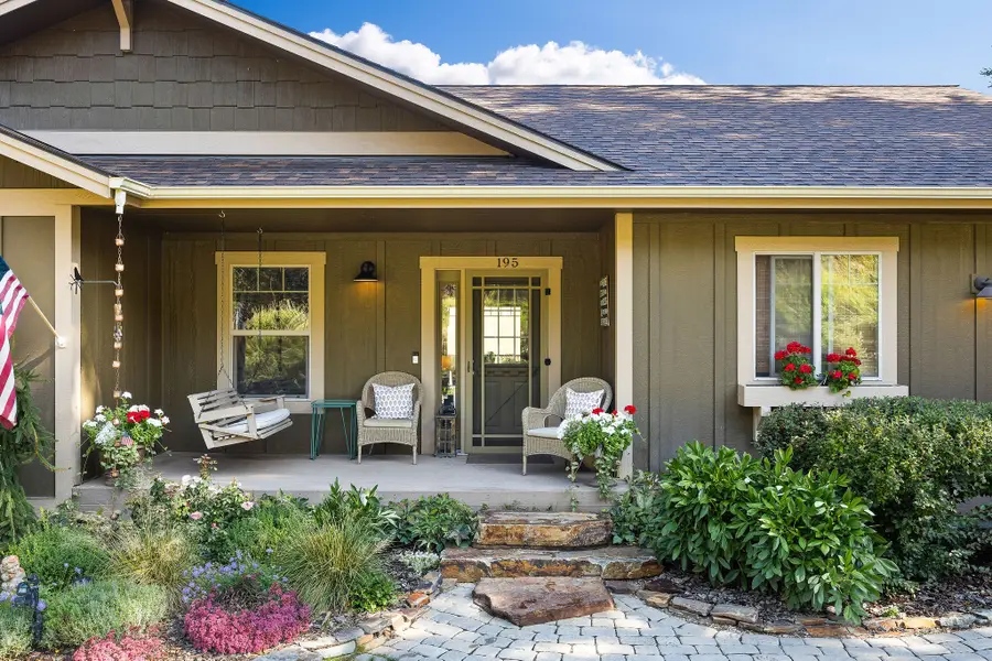 195 Bison Circle Drive, Kalispell, MT 59901 - #2