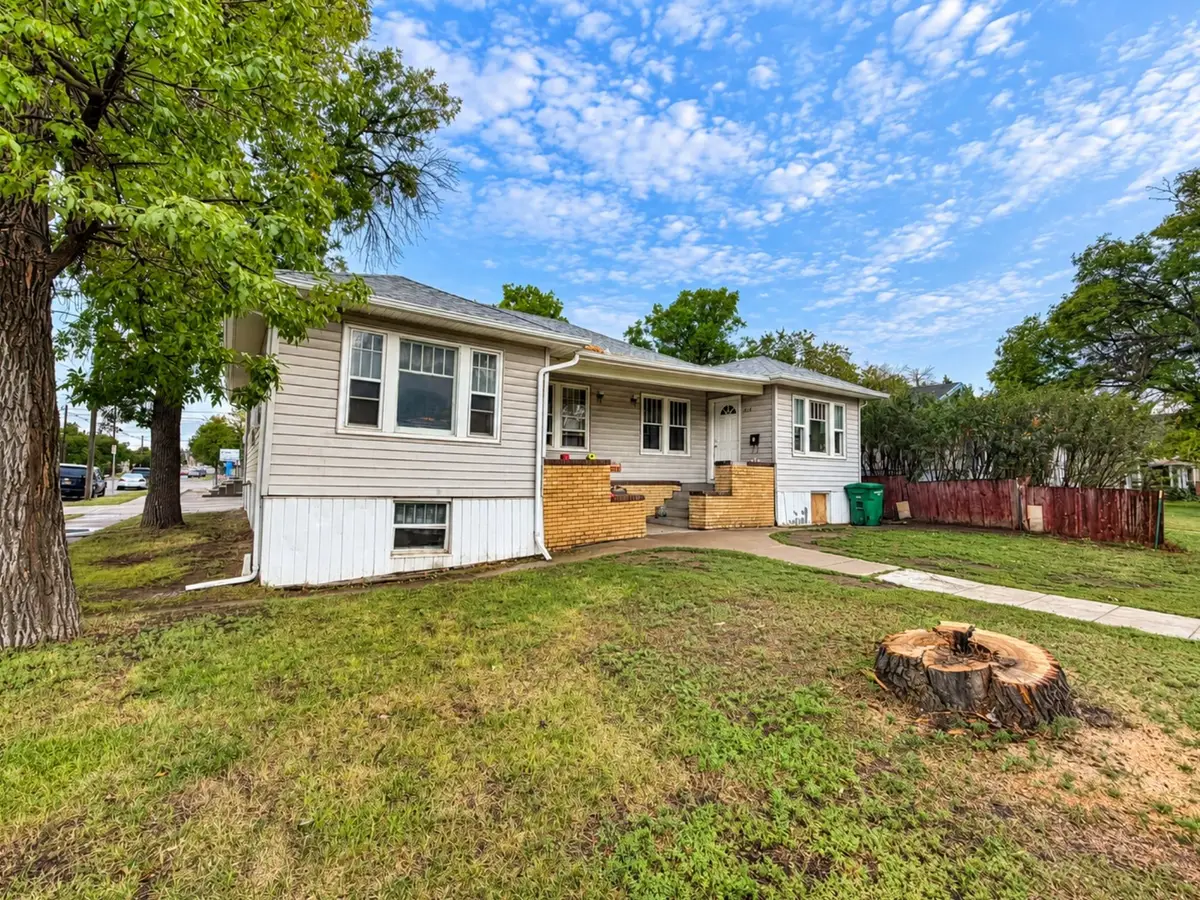 824 6th Avenue S, Great Falls, MT 59405 - #1