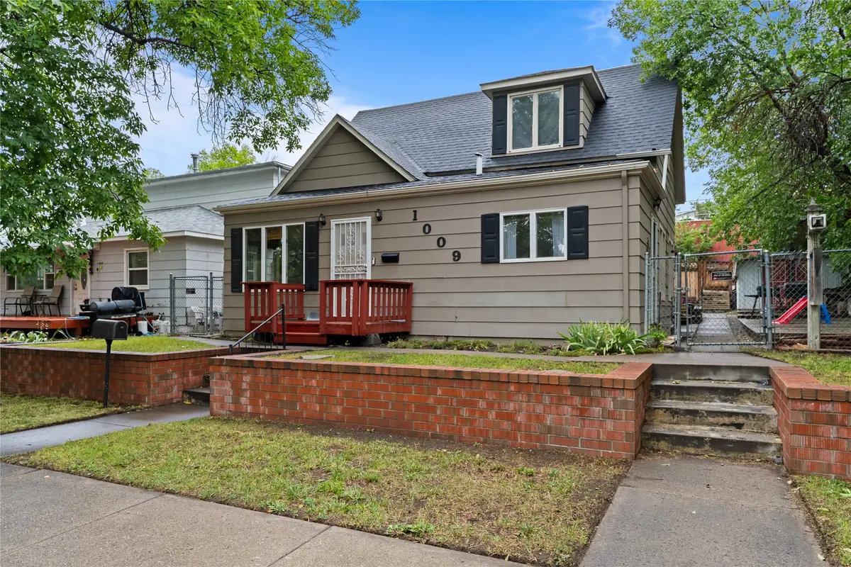 1009 3rd Avenue S, Great Falls, MT 59405 - #1