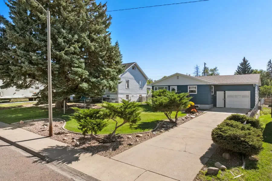 1816 7th Avenue S, Great Falls, MT 59405 - #2
