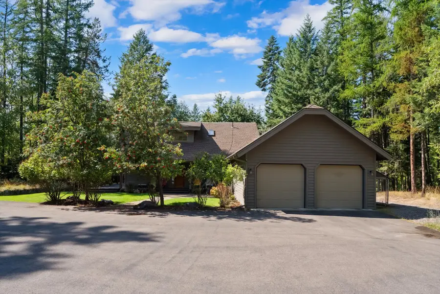 2405 E Lakeshore Drive, Whitefish, MT 59937 - #2