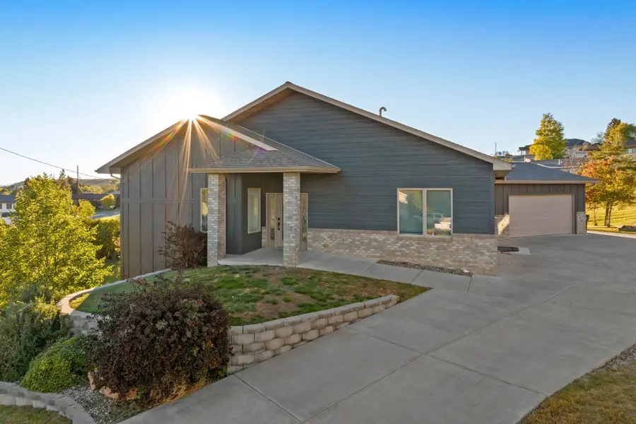 123 29a Avenue Ne, Great Falls, MT 59404 - #2