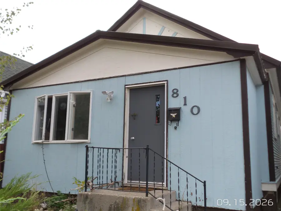 810 8th Avenue N, Great Falls, MT 59401 - #2
