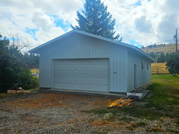 307 2nd Avenue S, Hot Springs, MT 59845