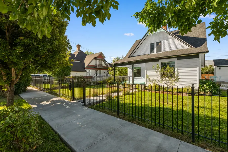 18 E Reeder Street, Dillon, MT 59725 - #3