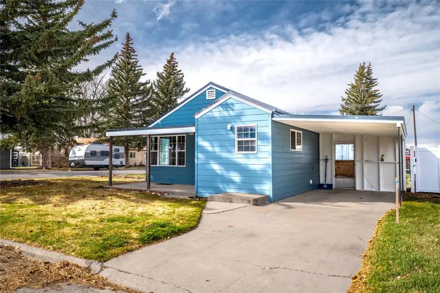 203 3rd Avenue N, Fairfield, MT 59436 - #2