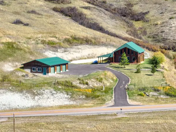 5833 Us Highway 89, Belt, MT 59412