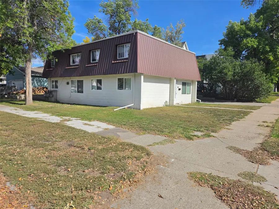 1601 5th Avenue N, Great Falls, MT 59401 - #3