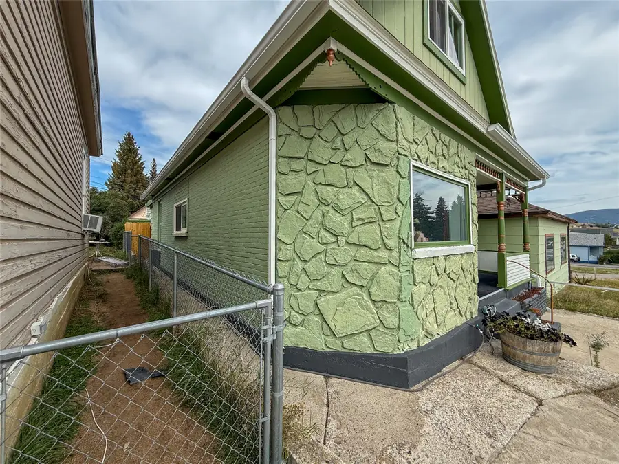 1005 Hornet Street, Butte, MT 59701 - #3