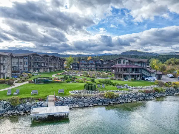 7175 Us Hwy 93 S #4-301, Lakeside, MT 59922