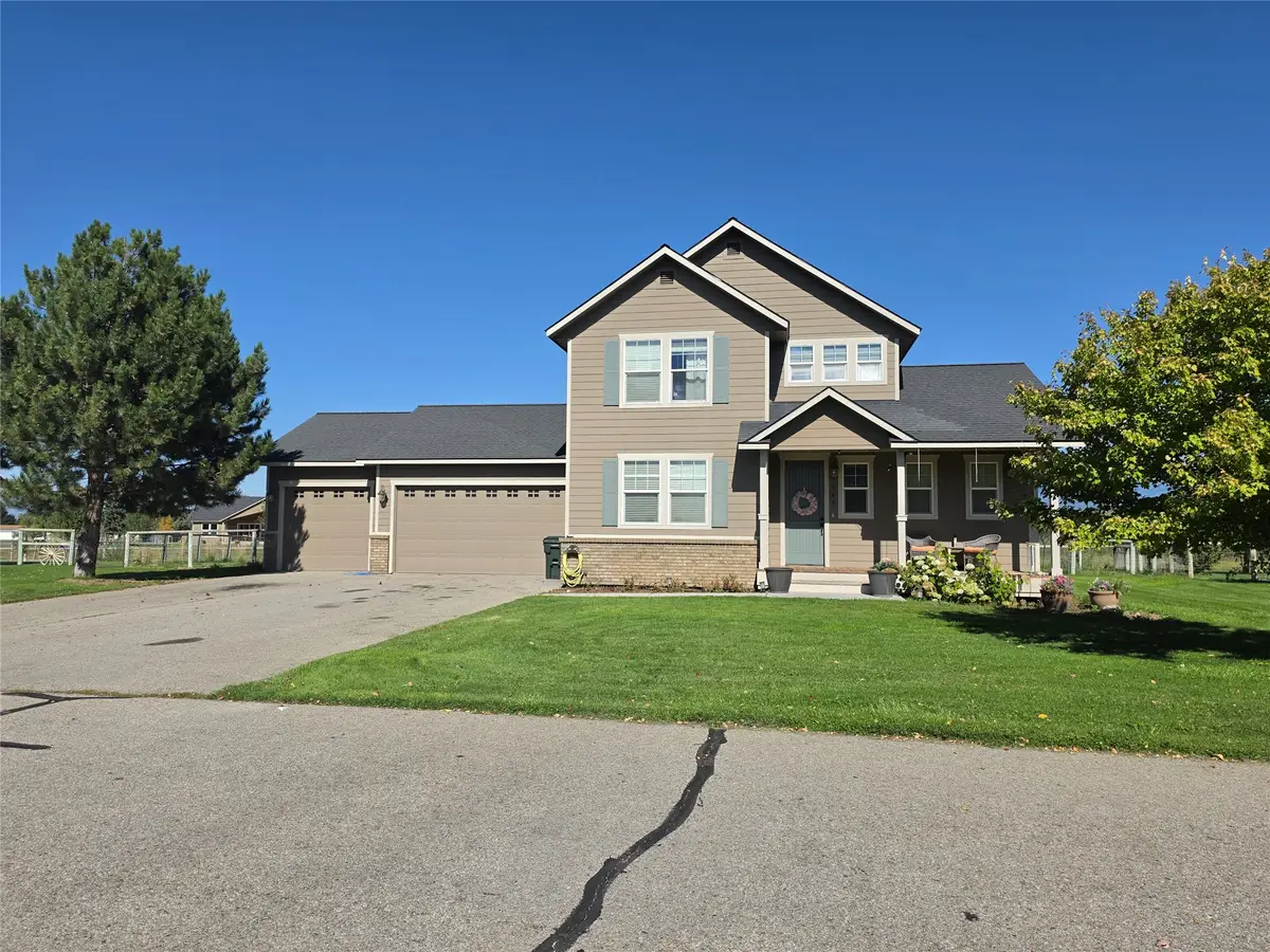585 Wildflower Circle, Hamilton, MT 59840 - #1