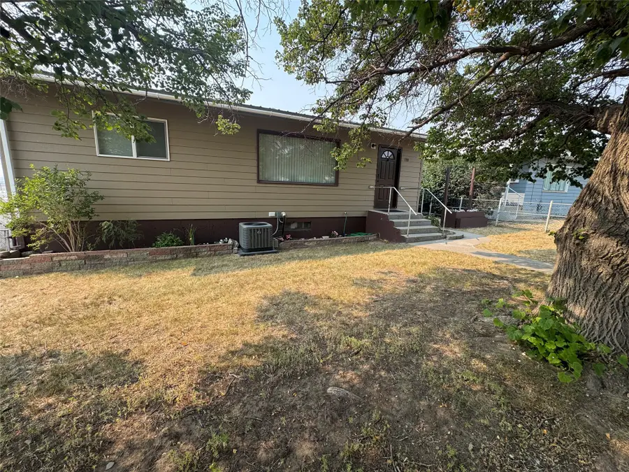 118 5th Avenue Sw, Cut Bank, MT 59427 - #2