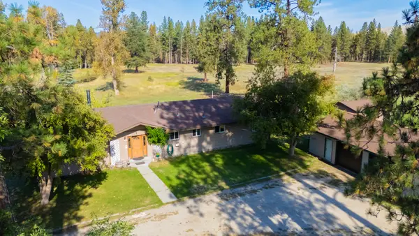 18985 Leo Hanson Road, Florence, MT 59833
