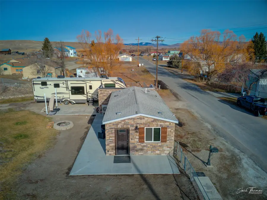 416 Kentucky Street, Deer Lodge, MT 59722 - #2