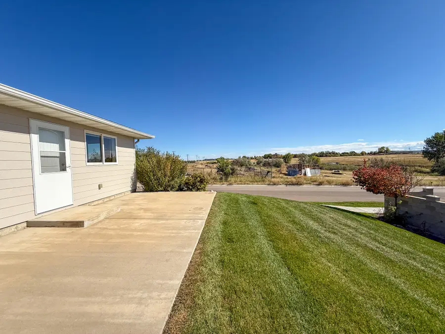 4614 12th Avenue S, Great Falls, MT 59405 - #2