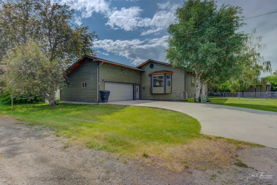 620 Higgins Avenue, Deer Lodge, MT 59722 - #2