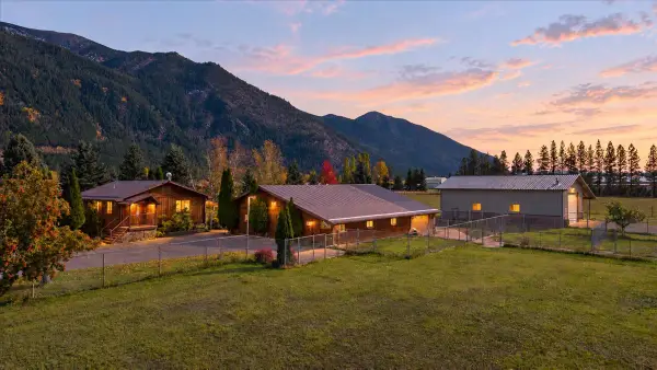636 Kelley Road, Columbia Falls, MT 59912