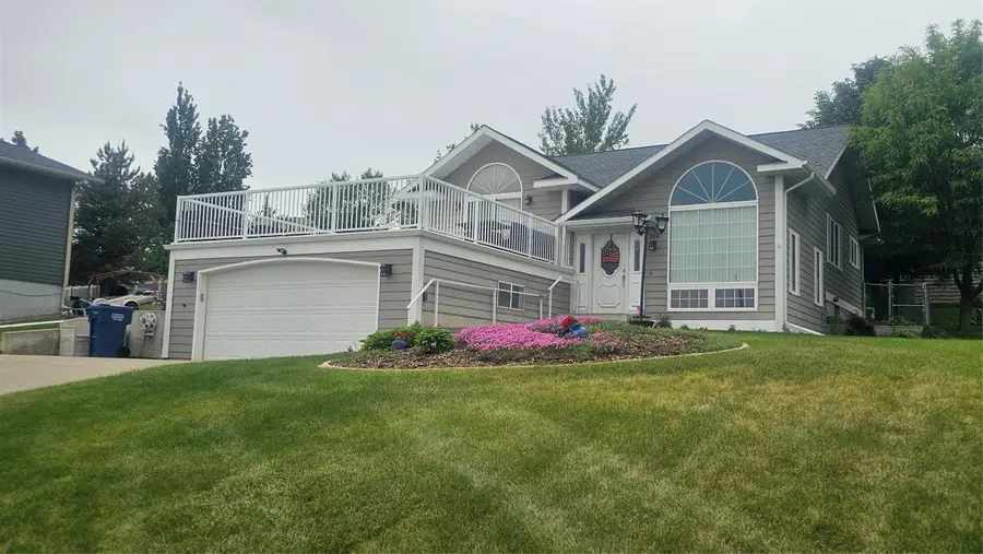 309 29th Avenue Ne, Great Falls, MT 59404 - #2