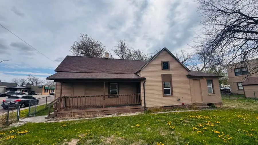602 2nd Avenue S, Great Falls, MT 59405 - #3