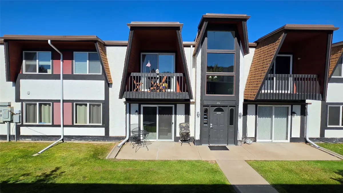 228 13th Avenue S #5, Great Falls, MT 59405 - #1
