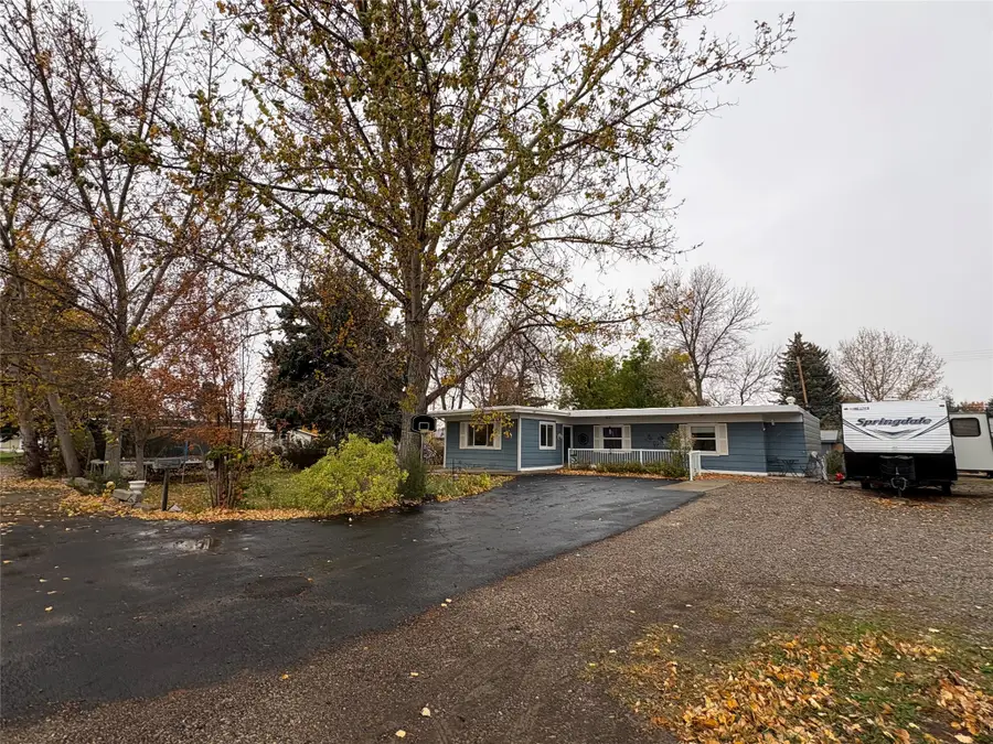 933 Oilfield Avenue, Shelby, MT 59474 - #3