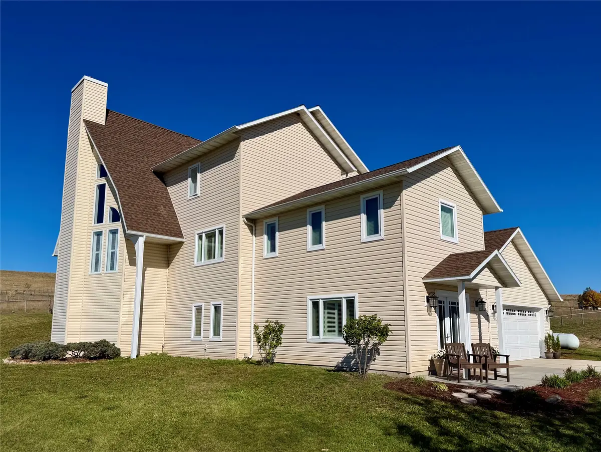 596 Ravenwood Drive, Stevensville, MT 59870 - #1