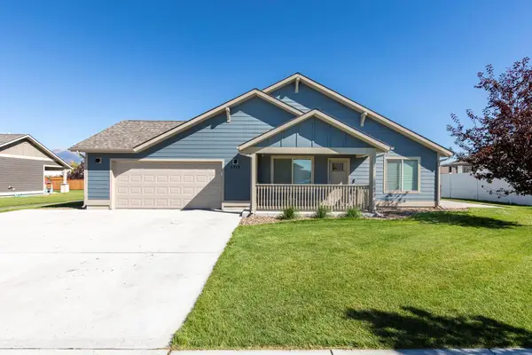 1712 Shelby Avenue, Belgrade, MT 59714