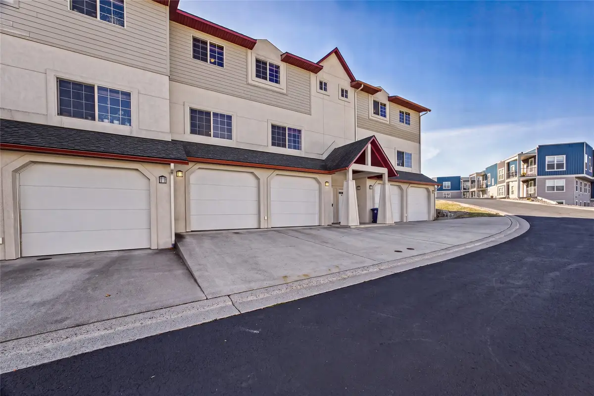 825 Crestmont Way #B, Missoula, MT 59803 - #1