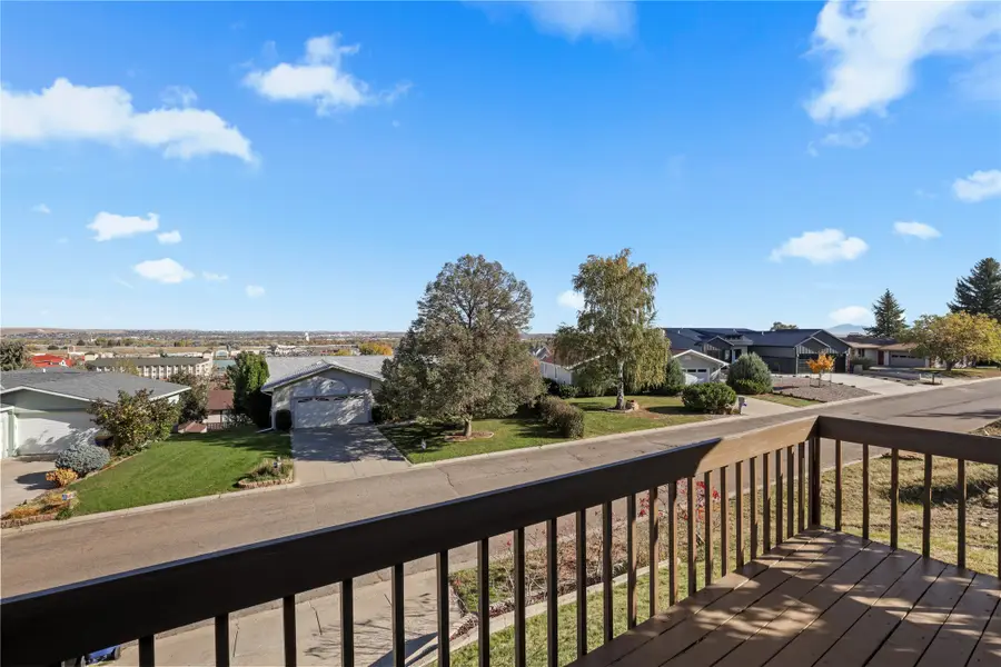 2726 Greenbriar Drive, Great Falls, MT 59404 - #3