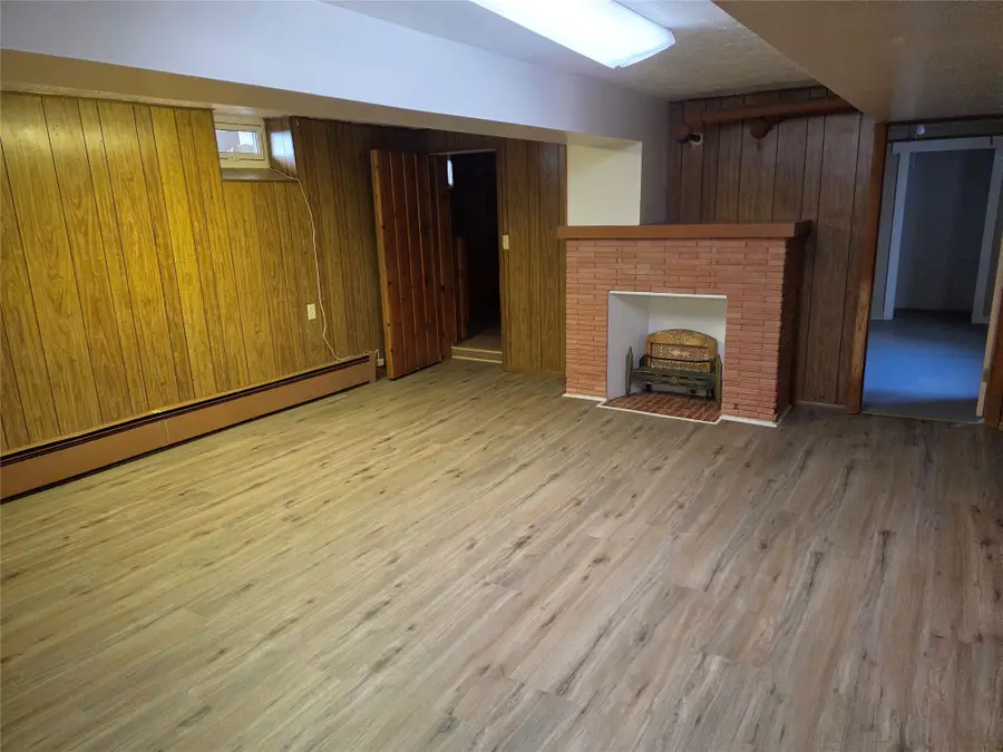 2217 8th Avenue N, Great Falls, MT 59401 - #3