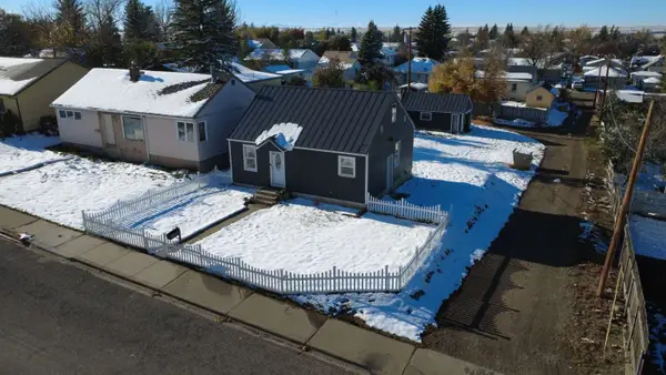 214 7th Avenue Se, Cut Bank, MT 59427