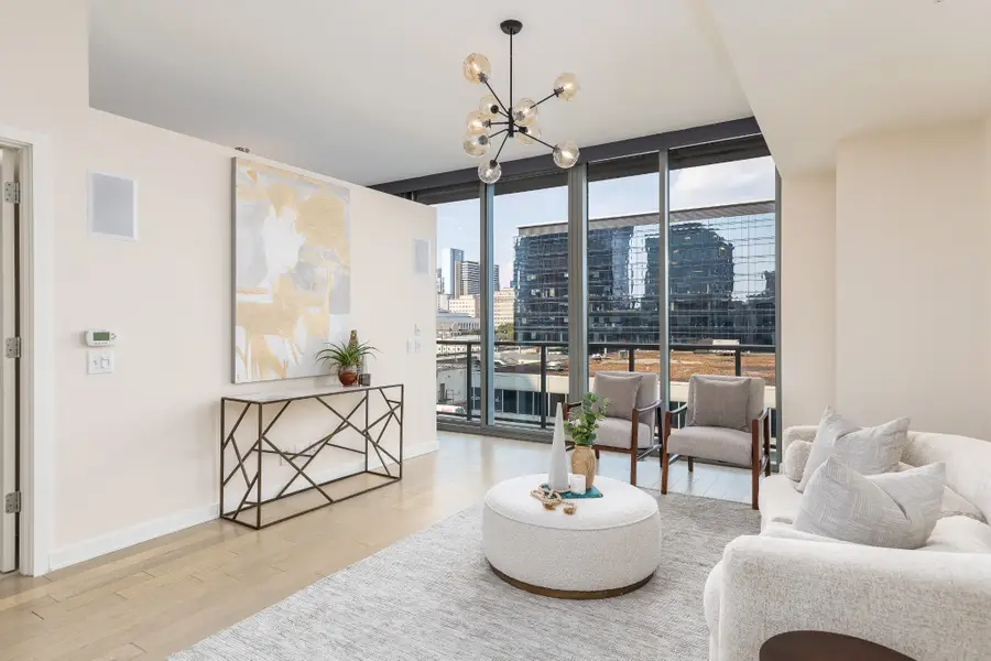 1212 Laurel St #301, Nashville, TN 37203 - Image #3