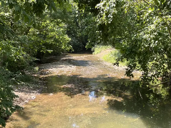 4929B Bethesda Duplex Rd, College Grove, TN 37046