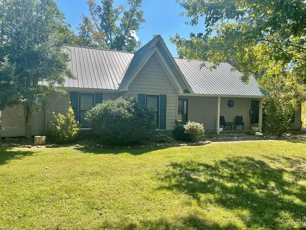 5027 Fanchers Mill Rd, Sparta, TN 38583