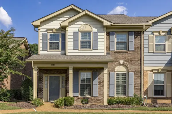 9151 Sawyer Brown Rd, Nashville, TN 37221