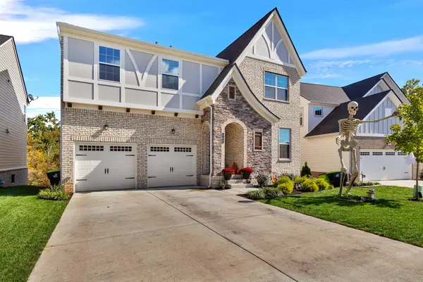 142 Newbury Dr, White House, TN 37188