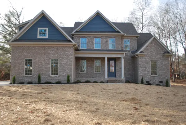 15 Nature Ridge Rd, Tullahoma, TN 37388