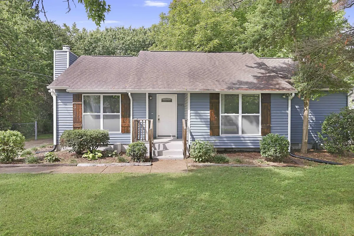 5925 New Hope Ct, Hermitage, TN 37076 - Image #1