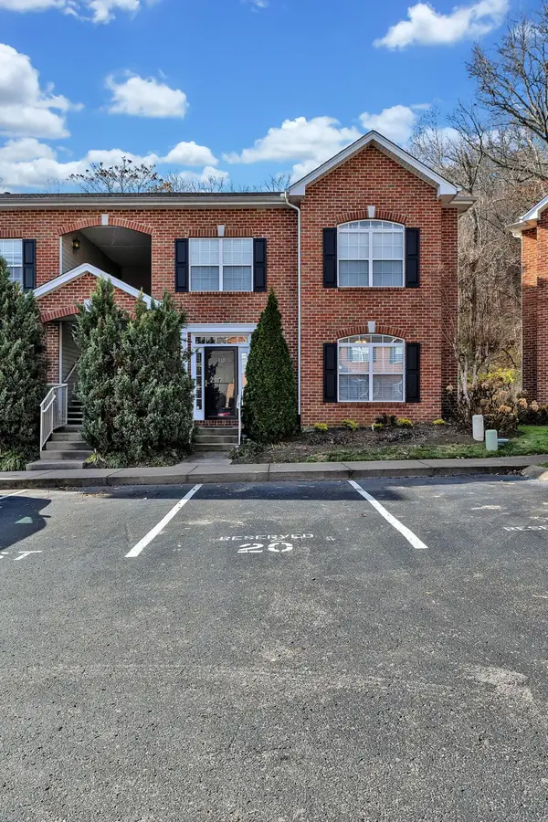 6952 Highway 70 S #110, Nashville, TN 37221