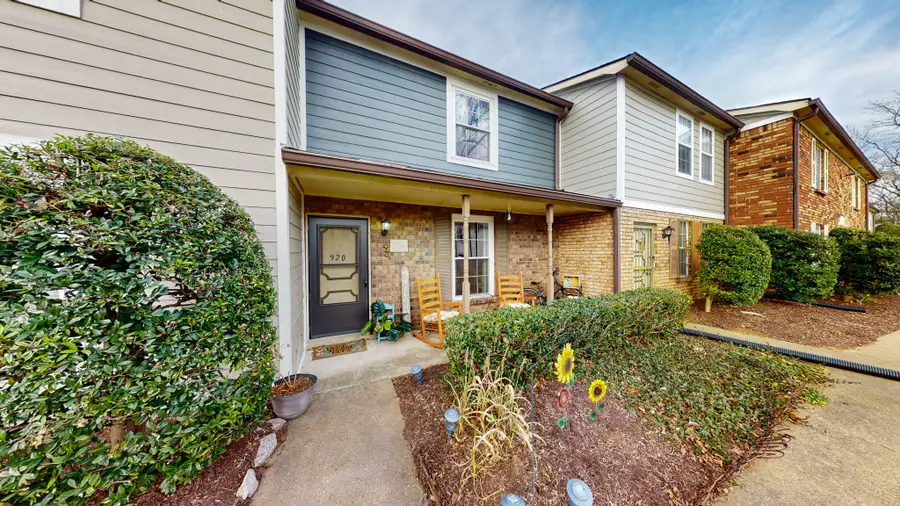 920 Coarsey Dr, Nashville, TN 37217 - #3
