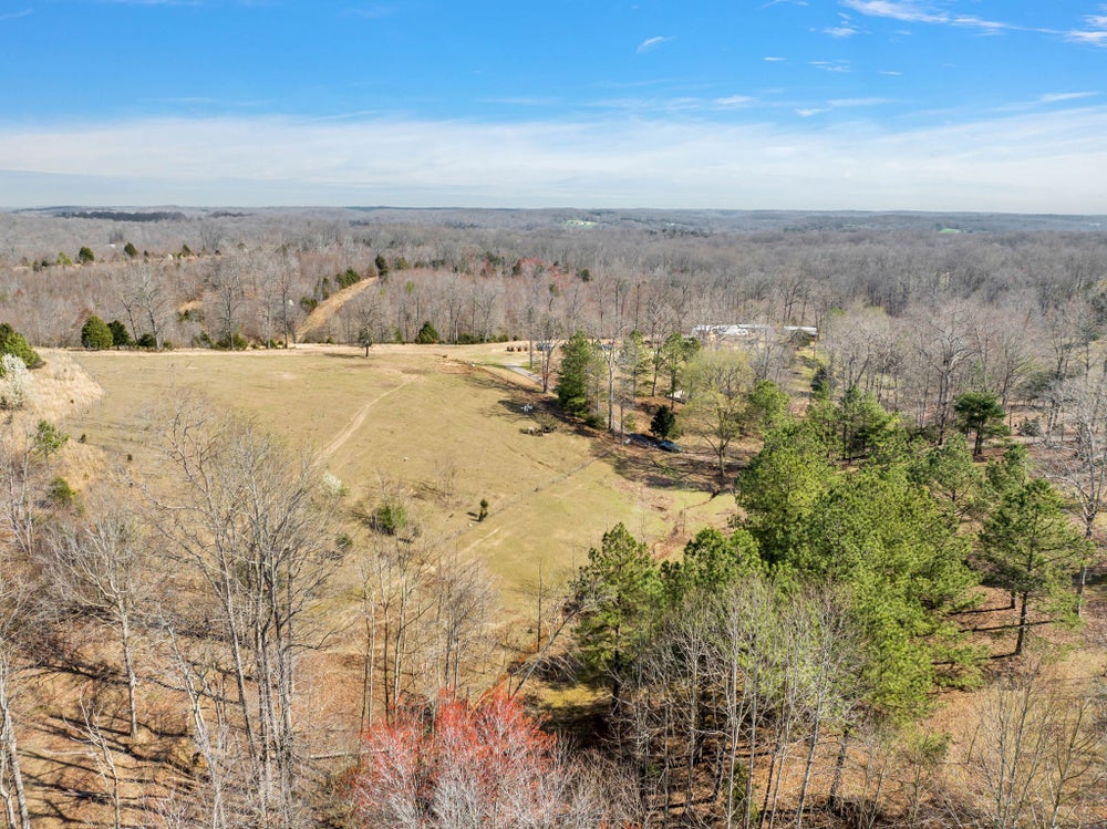 1399 Oak Grove Rd, Dickson, TN 37055 ERA