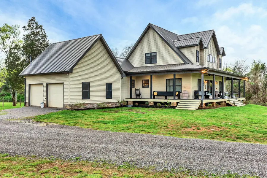 5650 Sledge Rd, Christiana, TN 37037 - Image #2