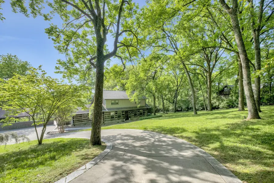 4610 Benton Smith Rd, Nashville, TN 37215 - #2