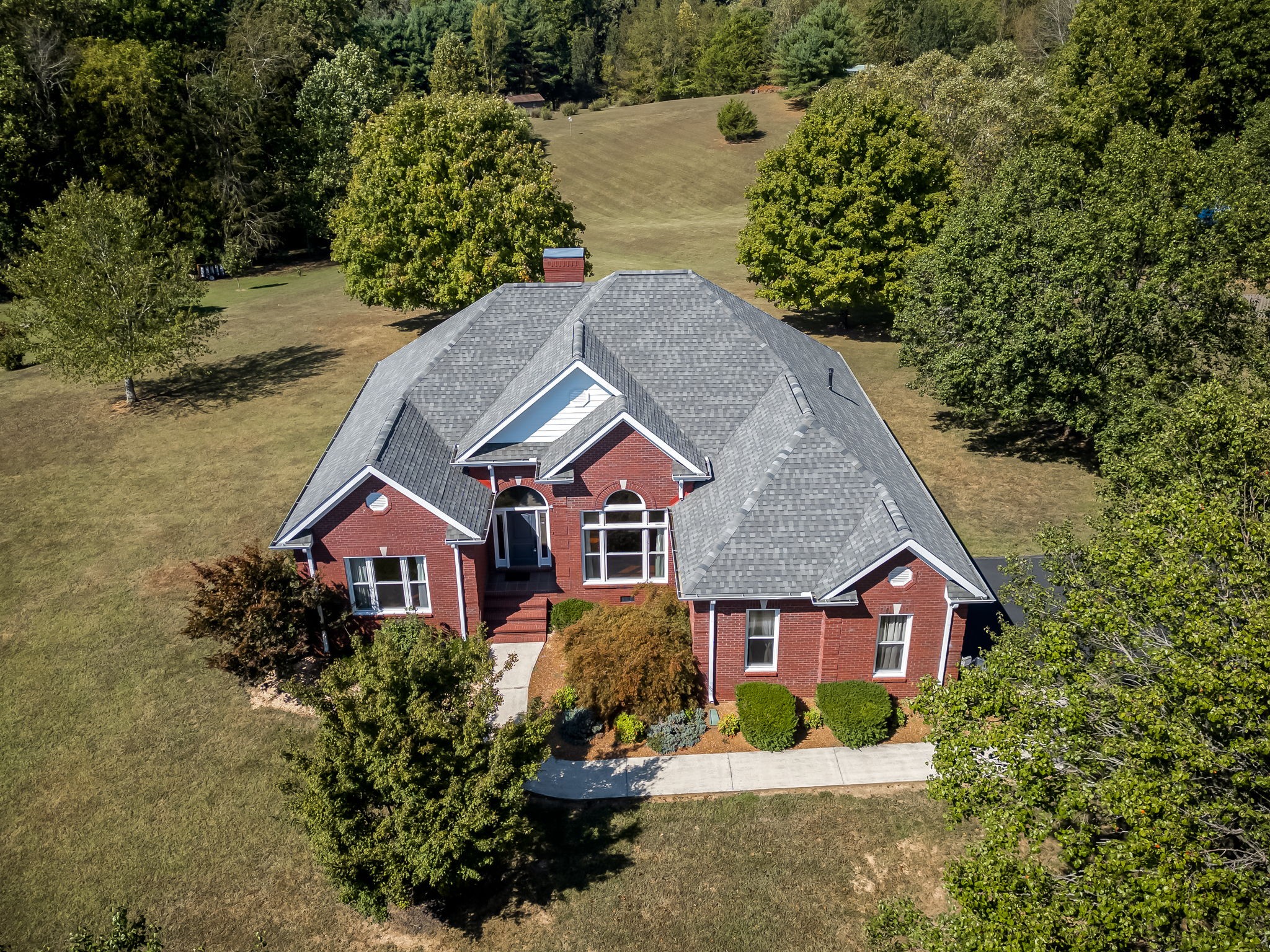 256 Kings Pointe Ln, Mc Minnville, TN 37110 - ERA