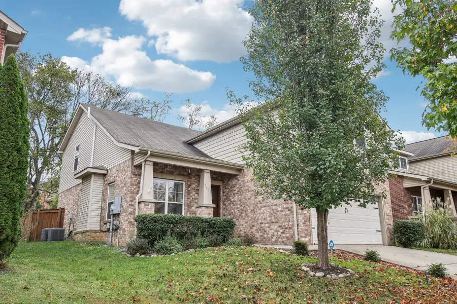 7412 Riverland Dr, Nashville, TN 37221 - #2