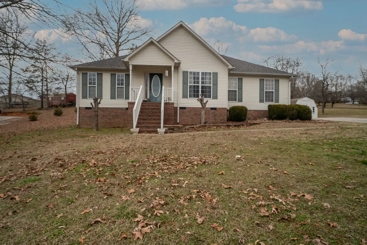 2235 Sayles Ct, Lawrenceburg, TN 38464 - #1